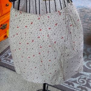 Liz Claiborne sz 10p wrap skirt